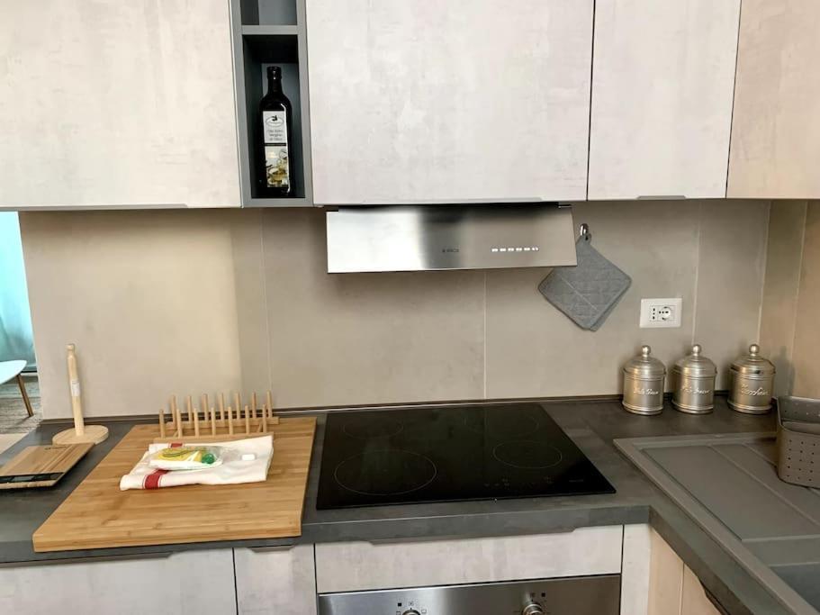 Appartamento Con Terrazzo Sui Tetti Milanesi Екстер'єр фото